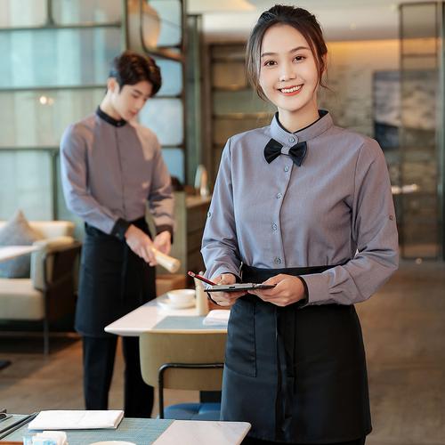 餐饮服务人员秋冬着装指南 长袖高档工作服如何兼顾时尚与实用